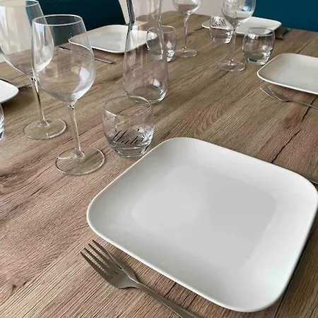 Superbe Climatise, Vue *