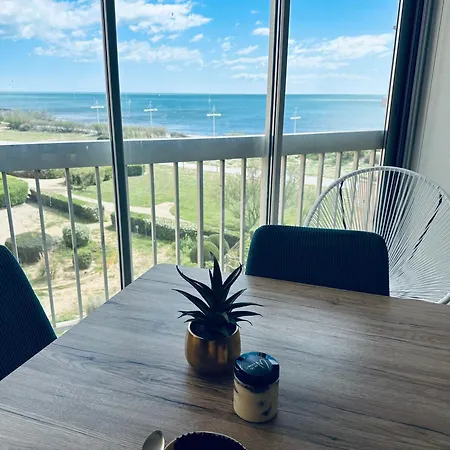 Superbe Climatise, Vue