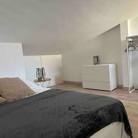Apartment Superbe Climatise, Vue Agde
